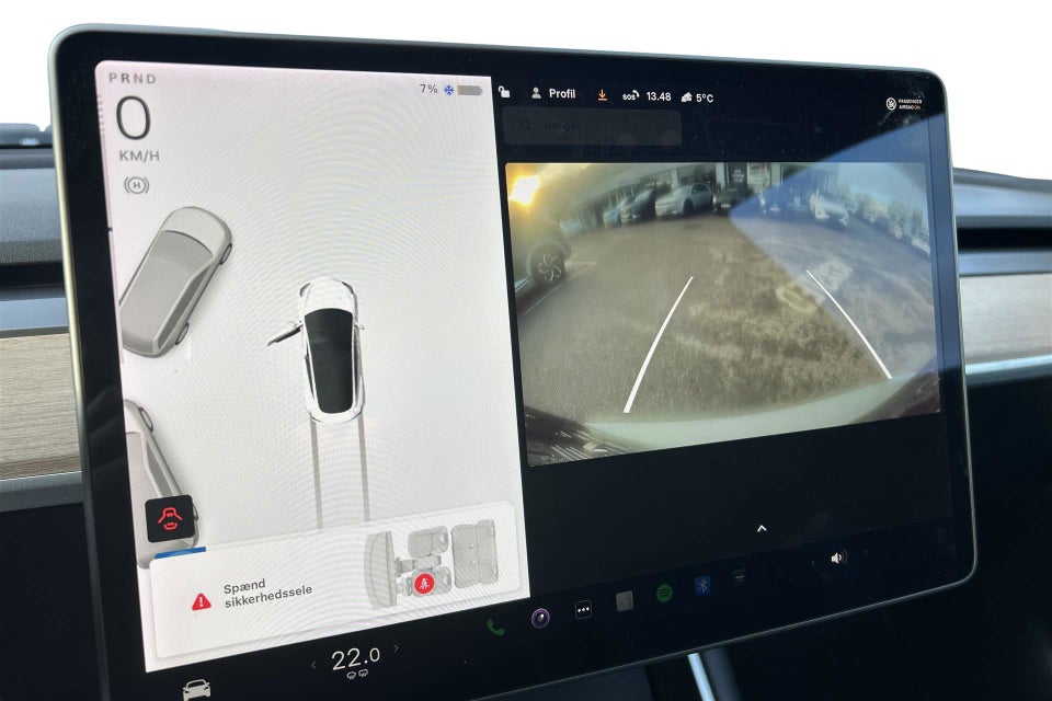 Tesla Model 3 Long Range AWD 4d