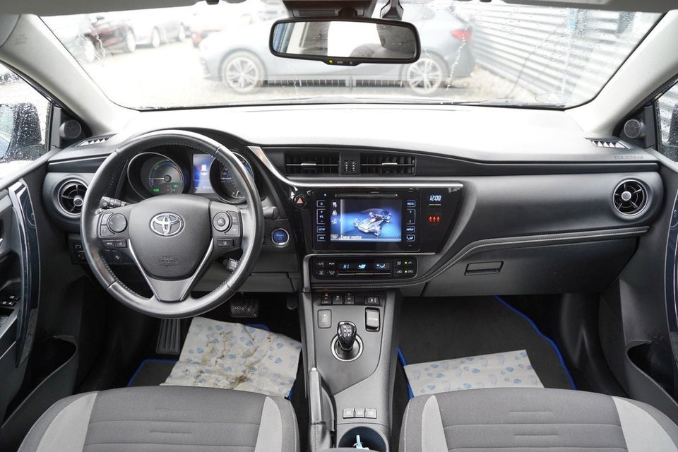 Toyota Auris 1,8 Hybrid H2 Comfort Touring Sports CVT 5d