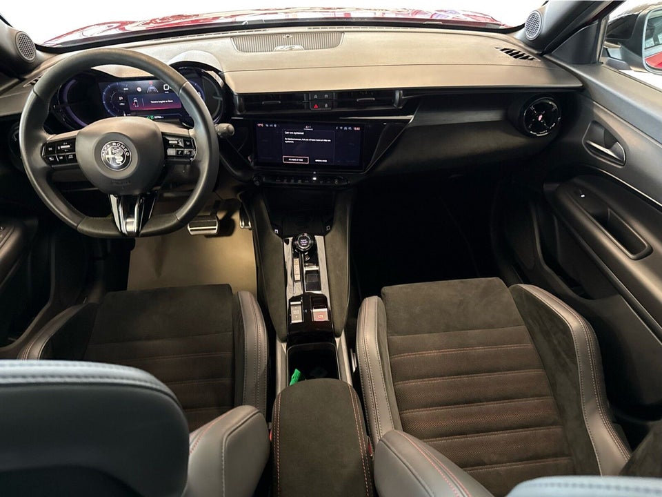 Alfa Romeo Junior Elettrica Speciale 5d