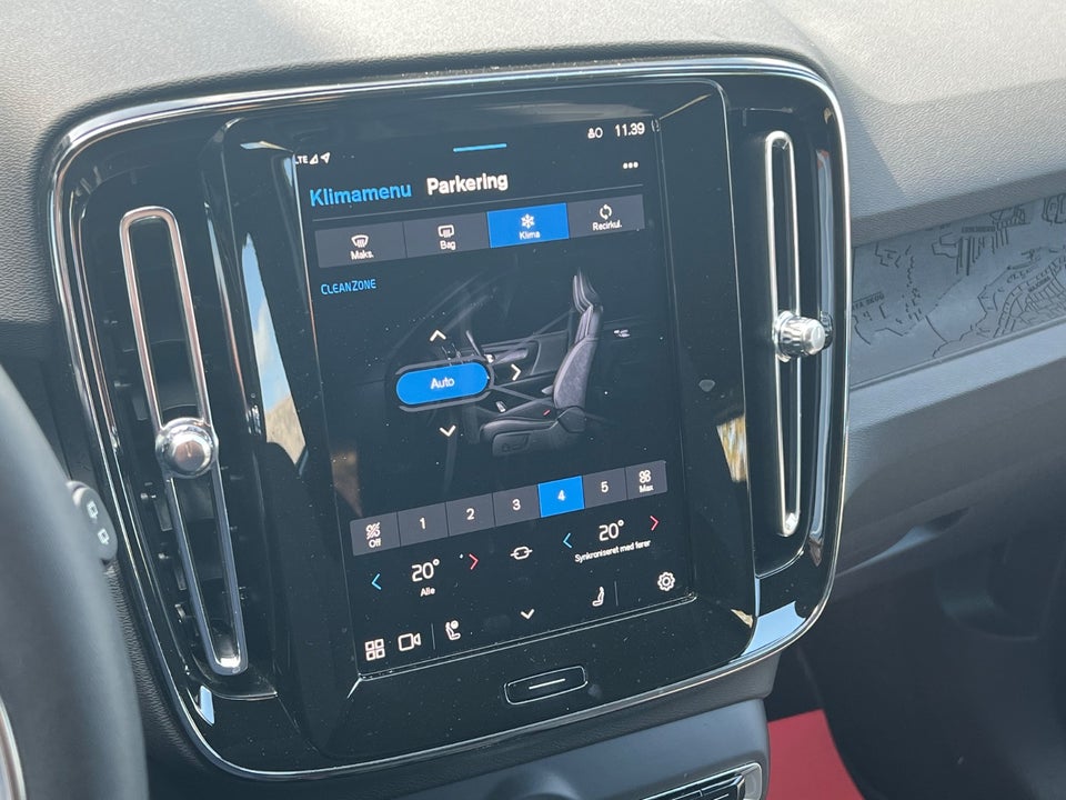 Volvo XC40 ReCharge Extended Range Core 5d