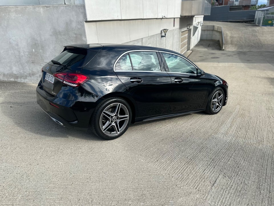 Mercedes A220 2,0 AMG Line aut. 4Matic 5d