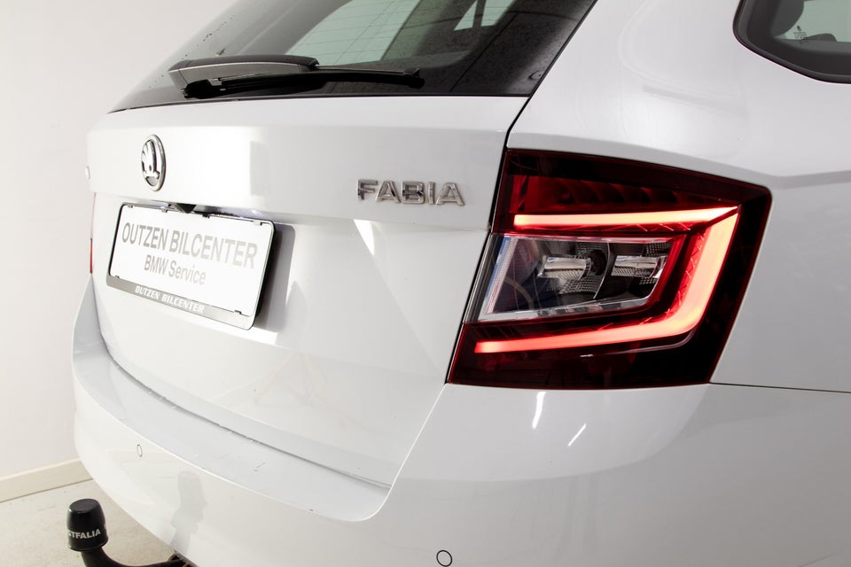 Skoda Fabia 1,0 TSi 110 Style Combi DSG 5d