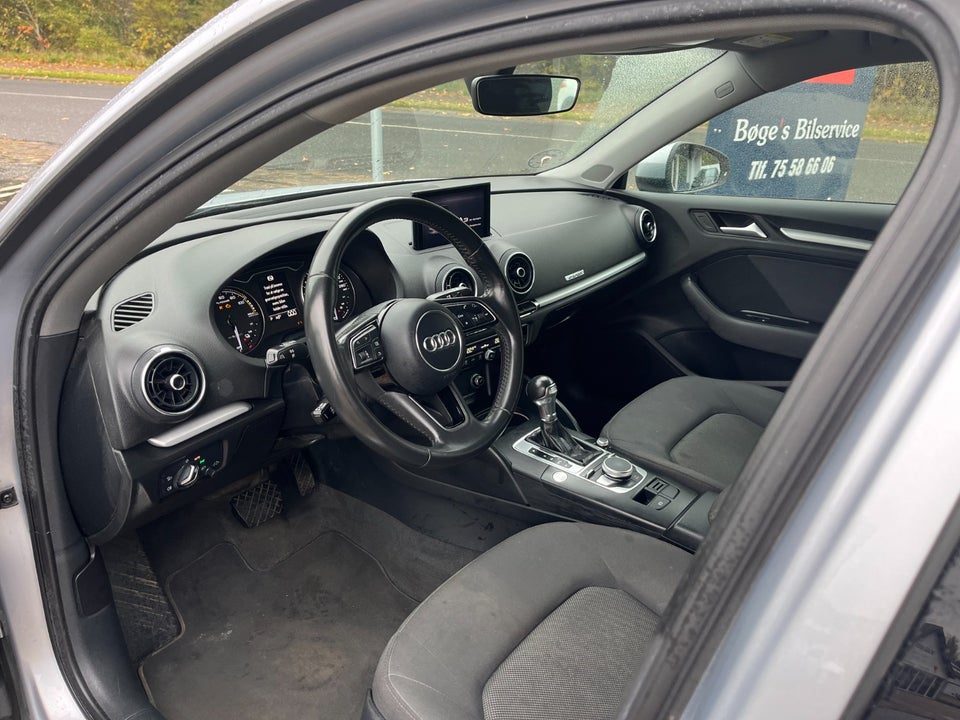 Audi A3 1,4 e-tron Sportback S-tr. 5d