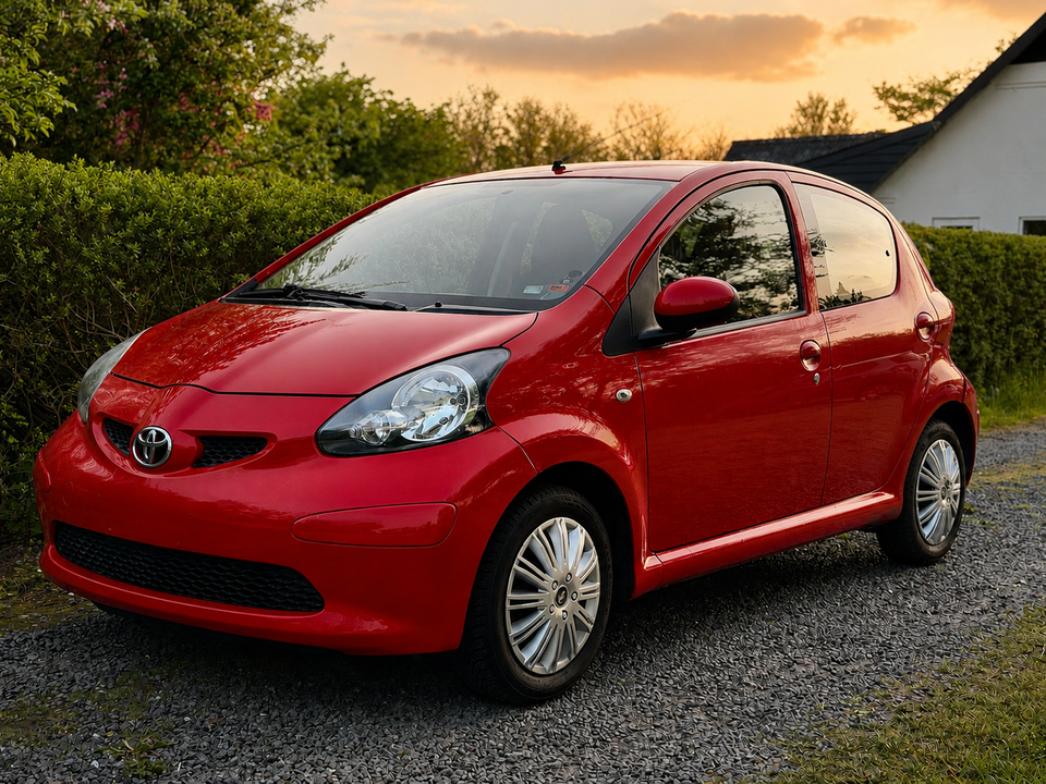 Toyota Aygo 1,0 Plus 5d