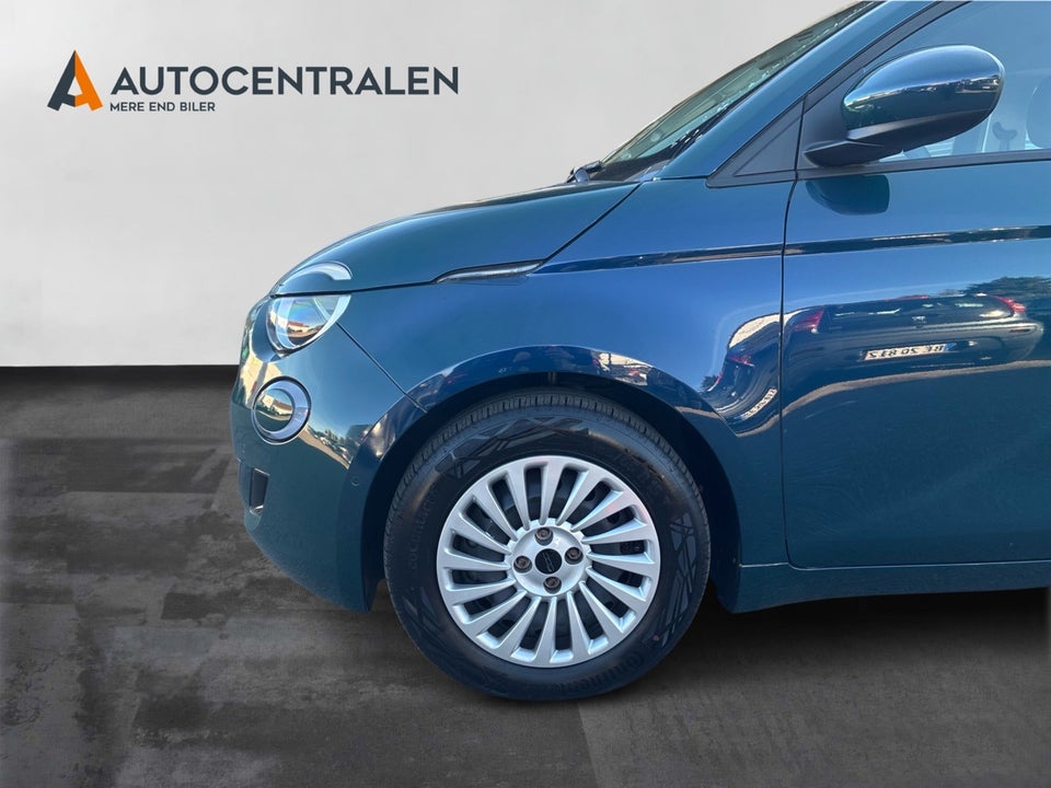 Fiat 500e 42 Icon 3d