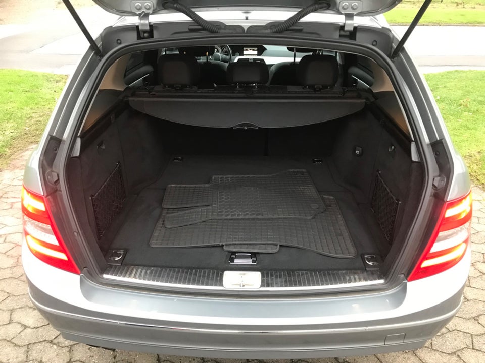 Mercedes C180 2,2 CDi stc. aut. BE 5d