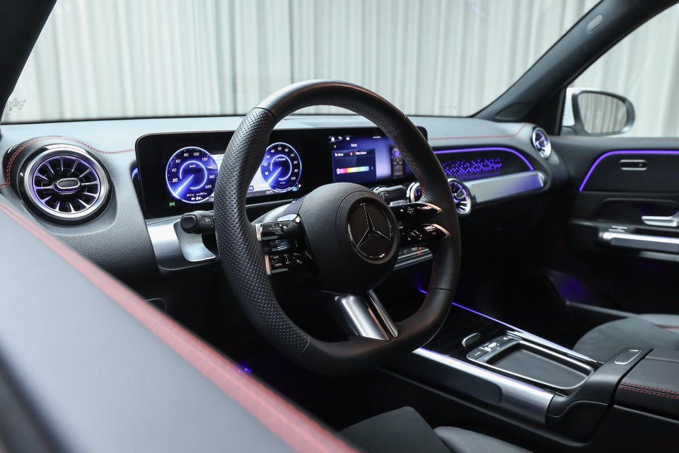 Mercedes EQB250+ AMG Advance 5d