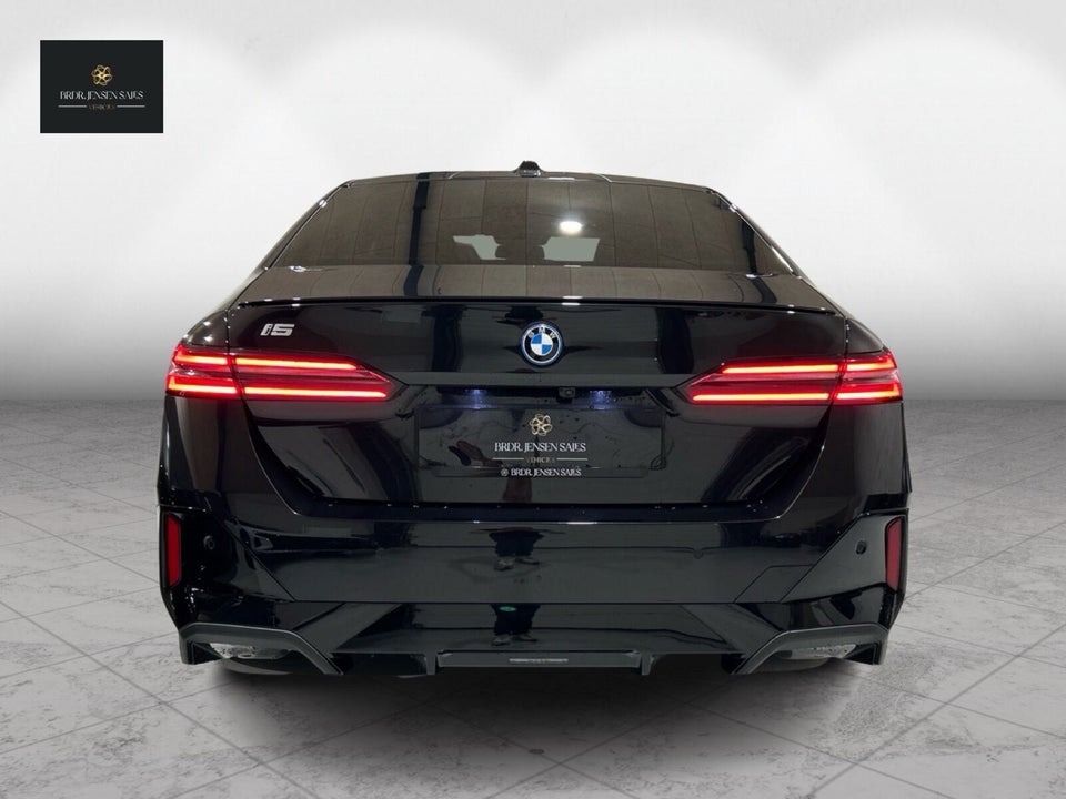 BMW i5 eDrive40 M-Sport Pro 4d