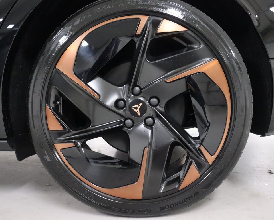 Cupra Tavascan 77 Adrenaline 5d