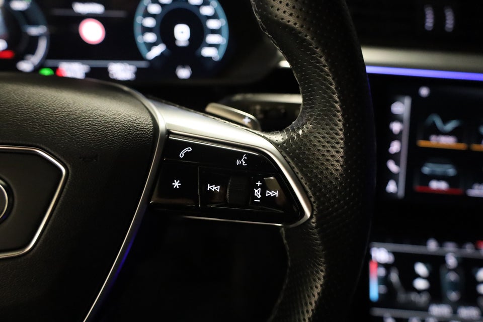 Audi e-tron 55 Black Edition S-line quattro 5d