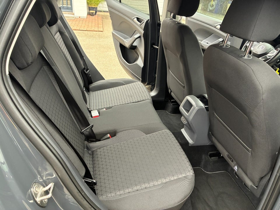 VW T-Cross 1,0 TSi 115 Life DSG 5d