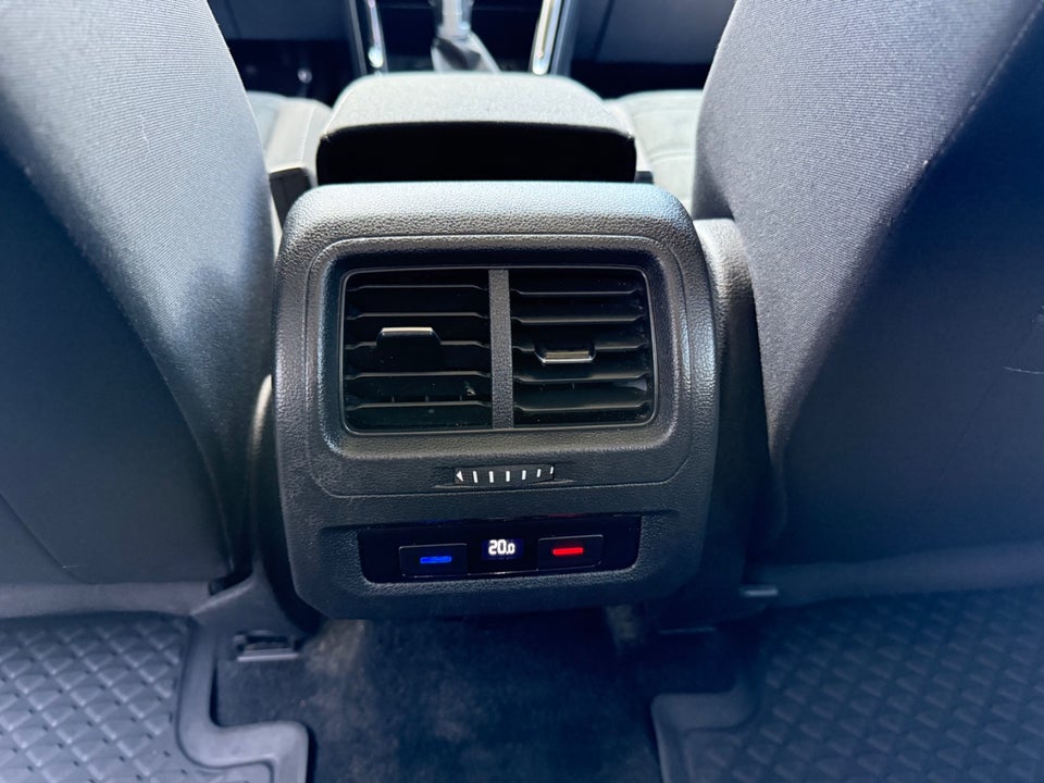 VW Touran 1,4 TSi 150 Highline DSG 7prs 5d