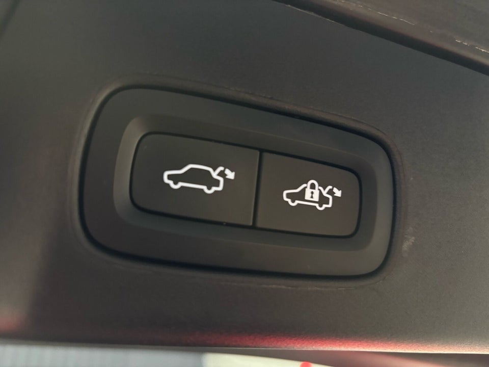 Volvo V90 2,0 T6 ReCharge Plus Dark aut. AWD 5d