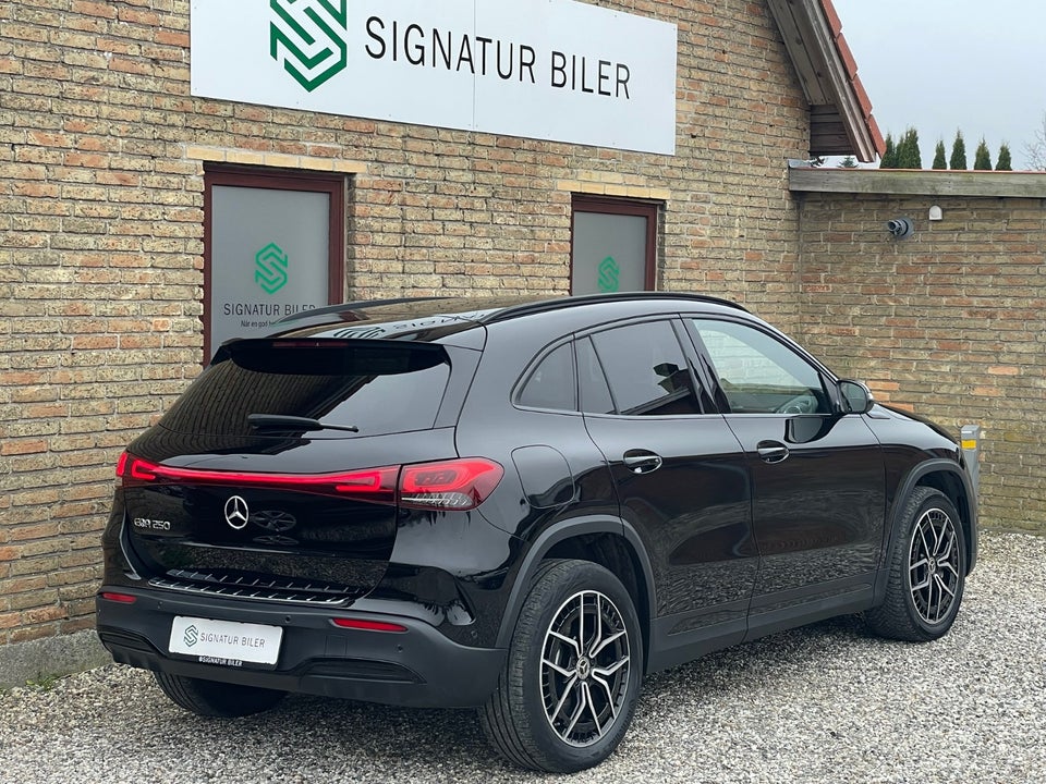 Mercedes EQA250 AMG Line 5d