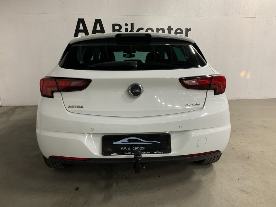 Opel Astra 1,0 T 105 Enjoy 5d