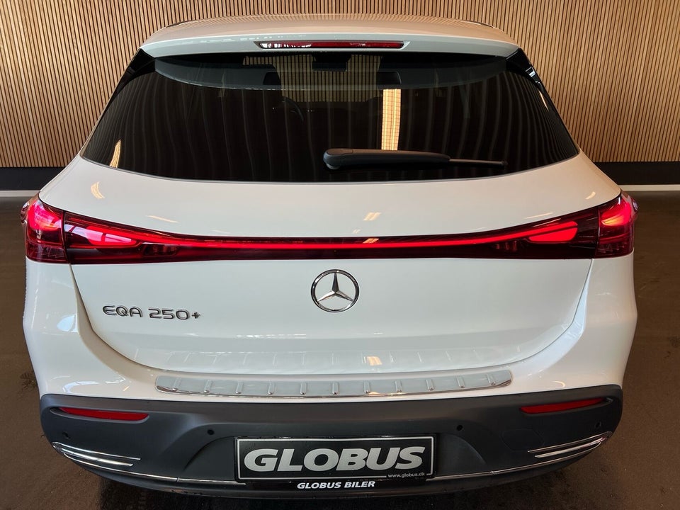 Mercedes EQA250+ Progressive Advance 5d