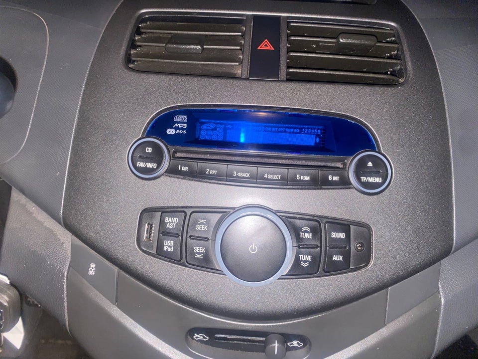 Chevrolet Spark 1,0 LS 5d