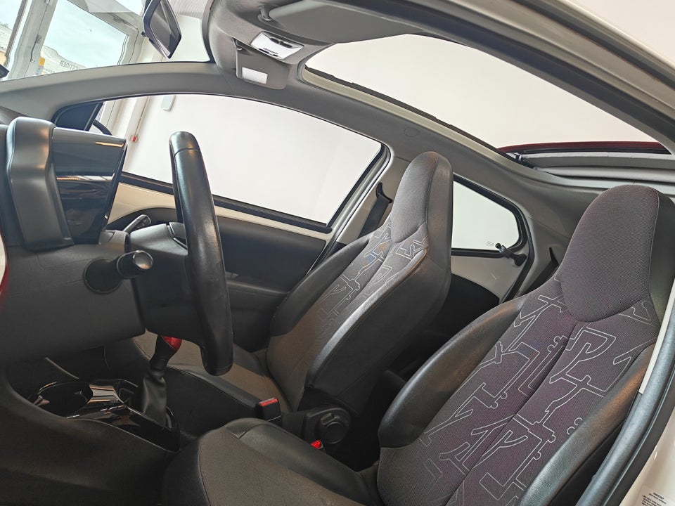 Toyota Aygo 1,0 VVT-i x-sky 5d