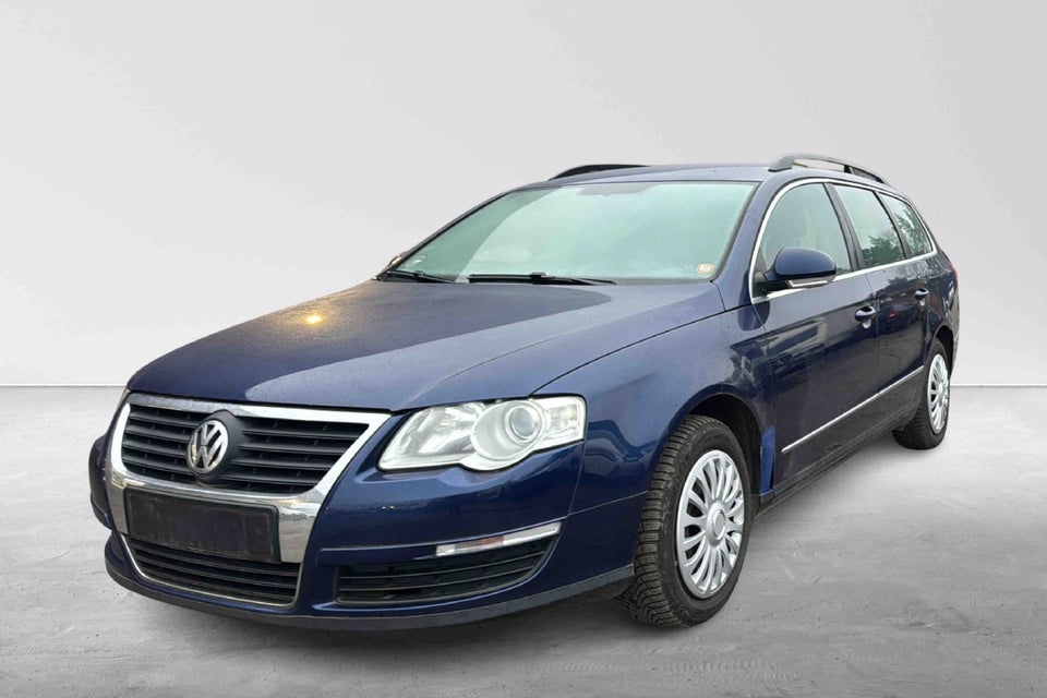 VW Passat 2,0 FSi Comfortline Variant 5d