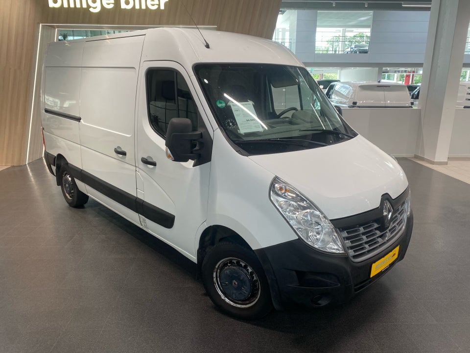 Renault Master III T33 2,3 dCi 135 L2H2 Kassevogn