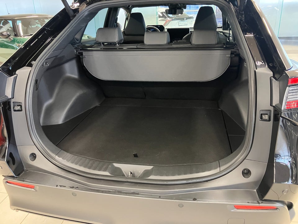 Toyota bZ4X Essential 5d