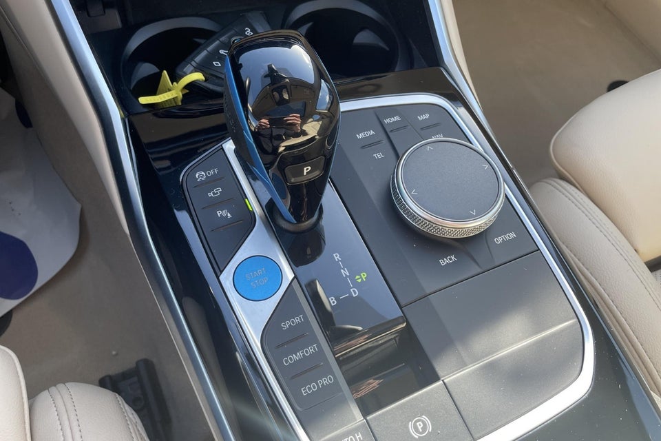 BMW i4 eDrive40 Charged Plus 5d