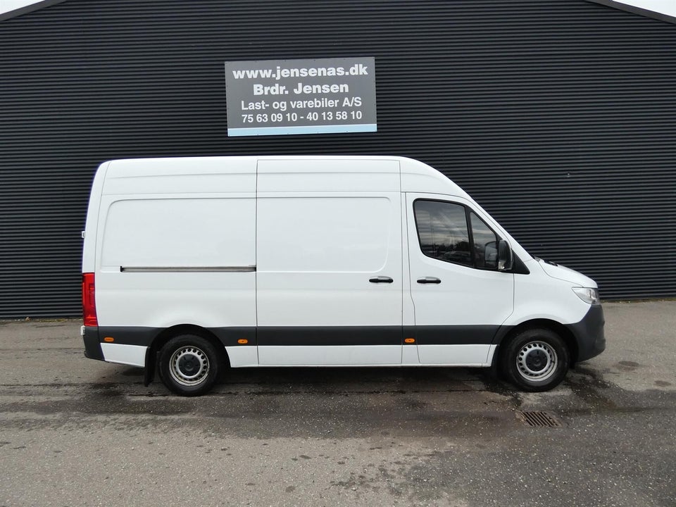 Mercedes Sprinter 316 2,2 CDi A2 Kassevogn RWD