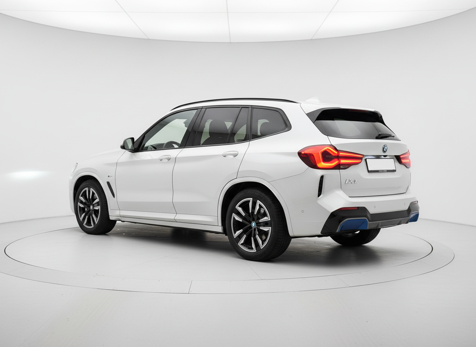 BMW iX3 Inspiring 5d