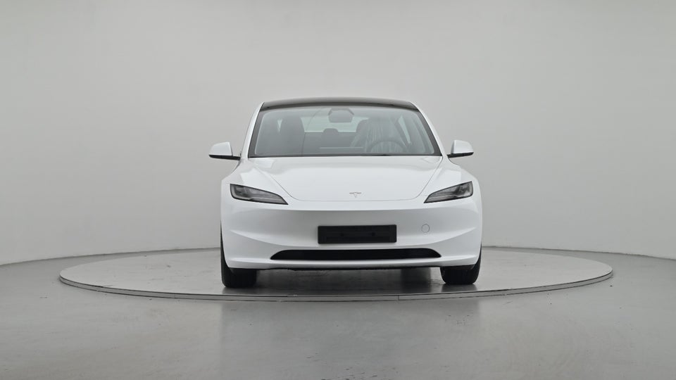 Tesla Model 3 RWD 4d