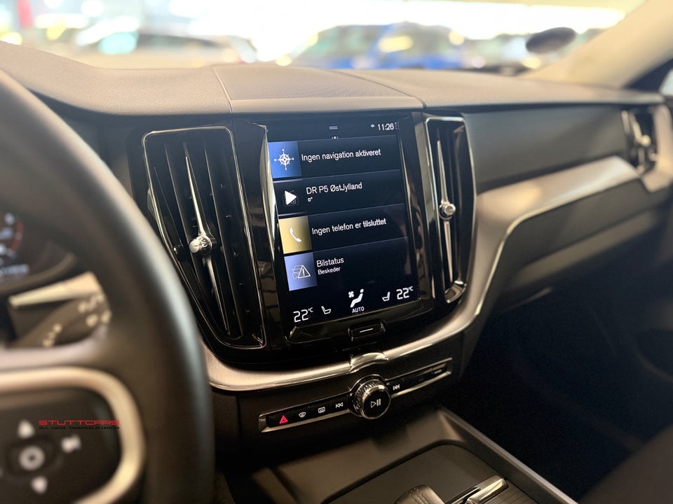 Volvo XC60 2,0 B4 197 Momentum aut. 5d