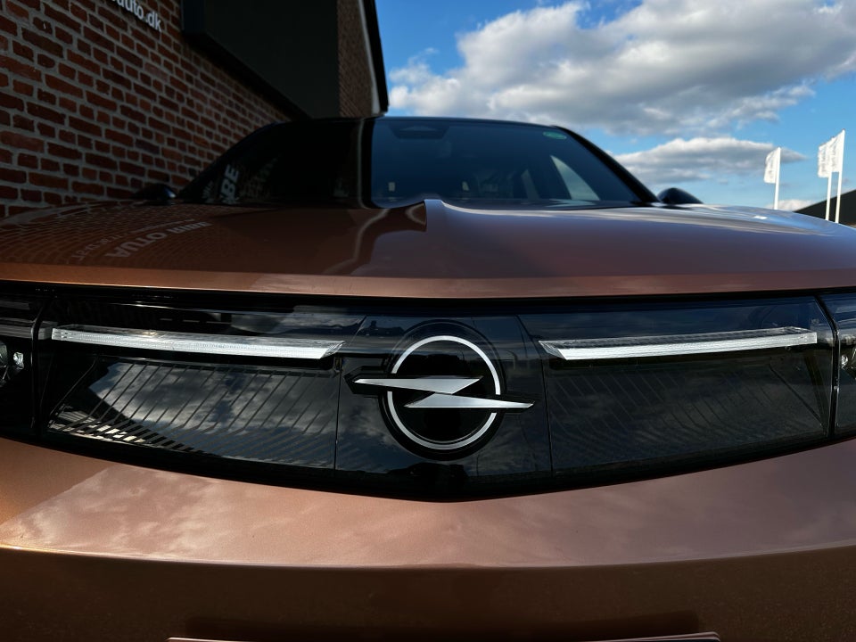 Opel Grandland-e 73 GS 5d