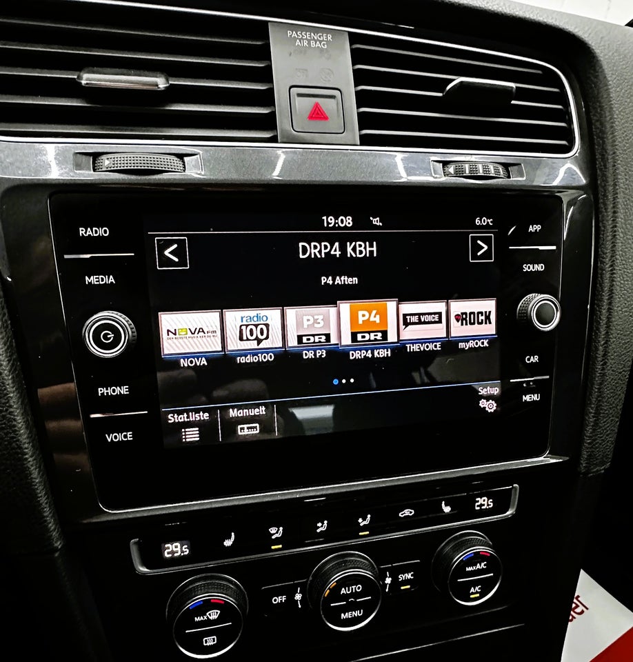 VW Golf VII 1,5 TSi 130 Comfortline DSG 5d