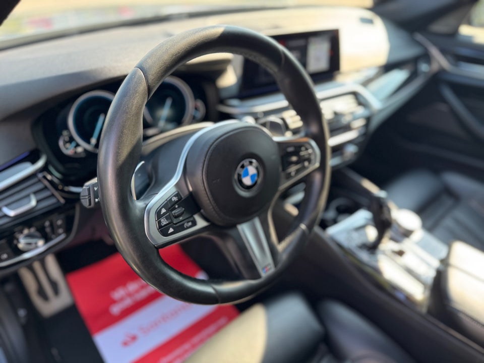 BMW 520d 2,0 M-Sport aut. 4d