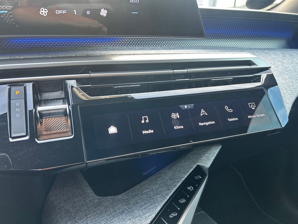 Peugeot e-5008 77 GT Pack 7prs 5d