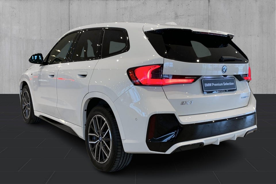 BMW iX1 eDrive20 M-Sport 5d