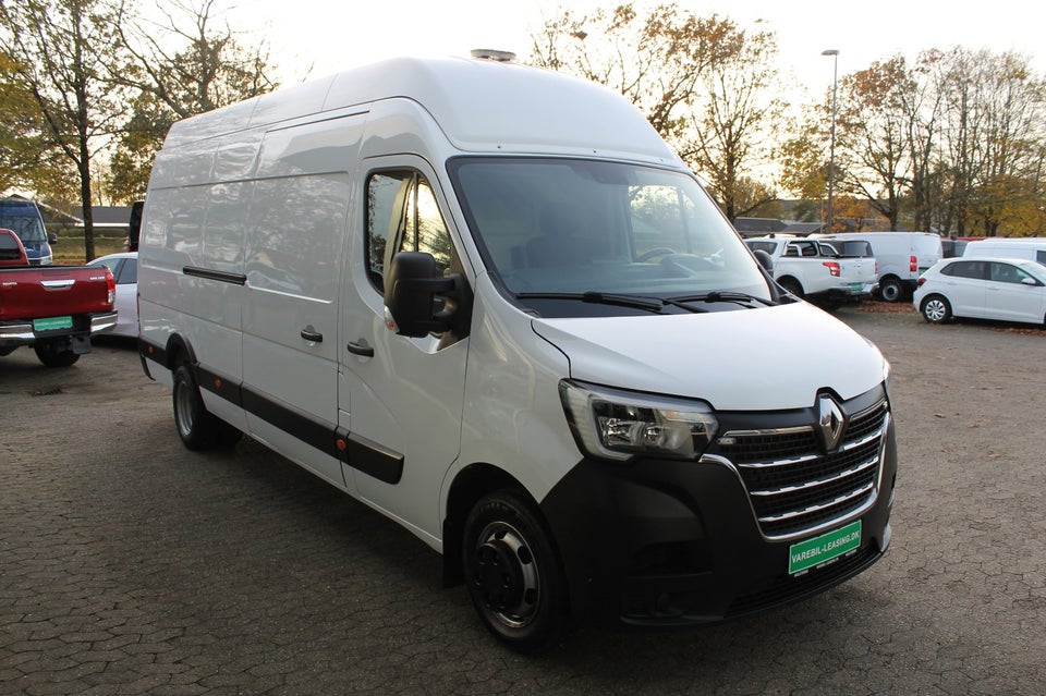 Renault Master IV T35 2,3 dCi 165 L4H3 Kassevogn RWD