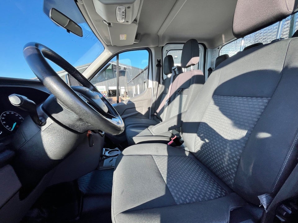 Ford Transit 350 L4 Chassis 2,0 TDCi 170 Mandskabsvogn m/lad RWD