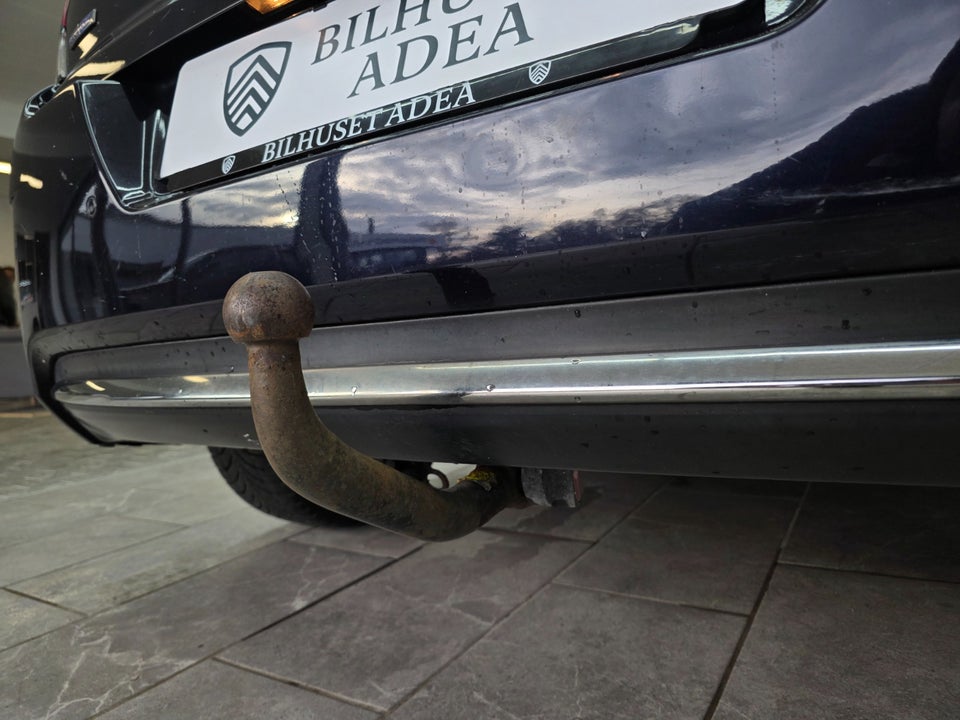 Citroën C4 1,6 BlueHDi 120 Challenge EAT6 5d