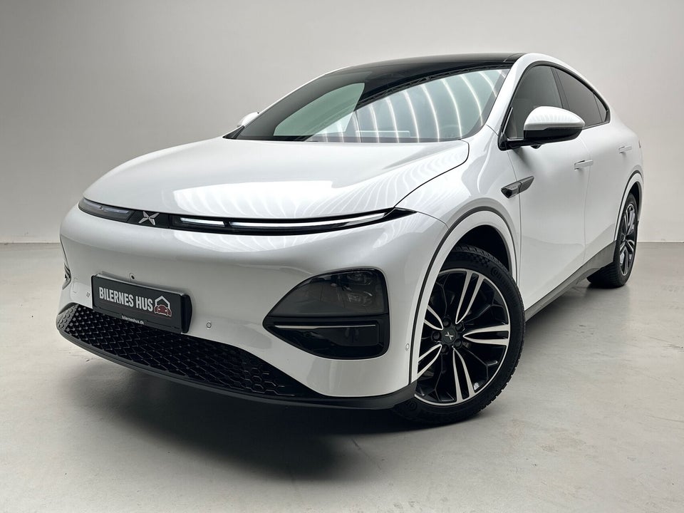 Xpeng G6 Performance 5d