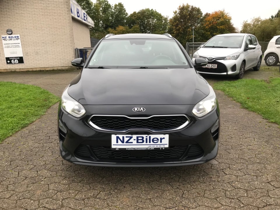 Kia Ceed 1,6 CRDi 136 Intro Edition 5d