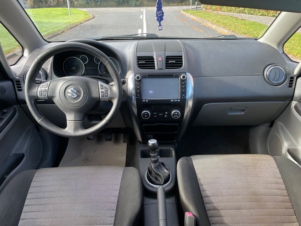 Suzuki SX4 2,0 CombiBack DDiS GL 5d