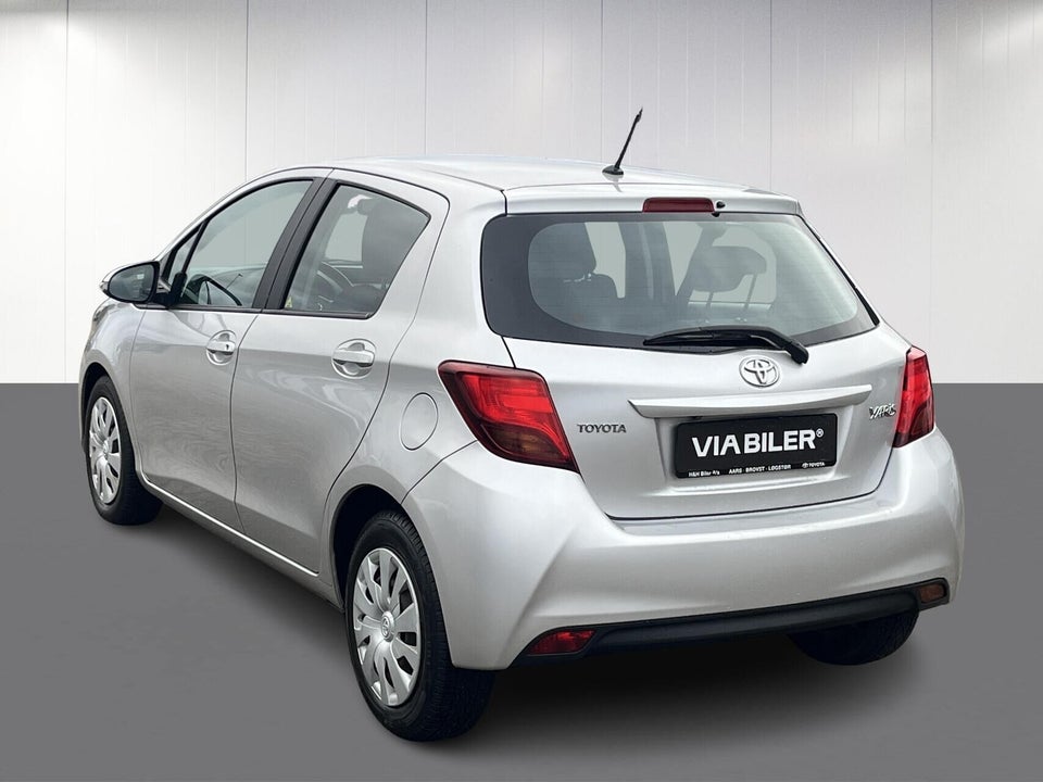 Toyota Yaris 1,0 VVT-i T2 5d