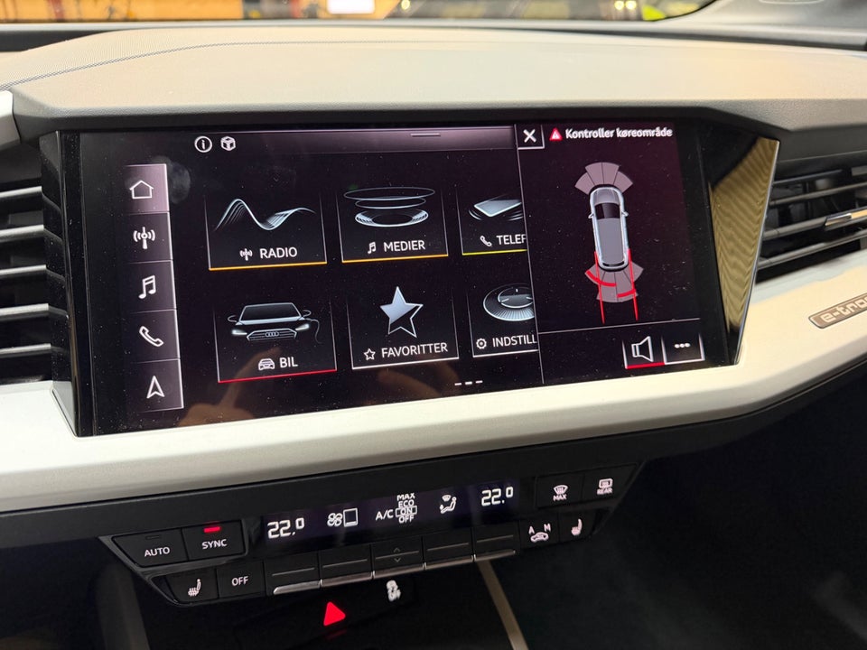 Audi Q4 e-tron 40  5d