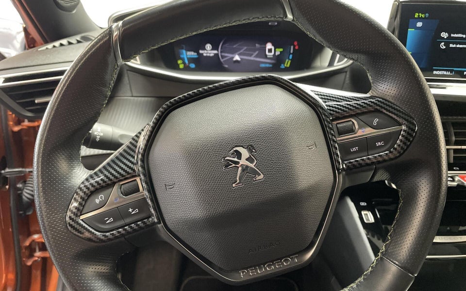 Peugeot e-2008 50 GT Sky 5d