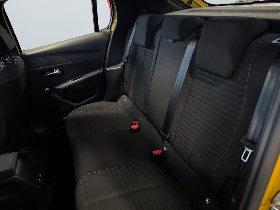 Peugeot e-208 50 Active 5d