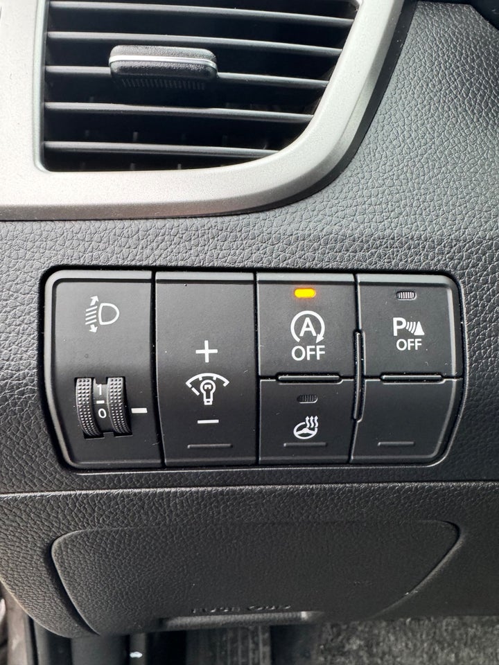 Hyundai i30 1,4 CVVT Comfort 5d