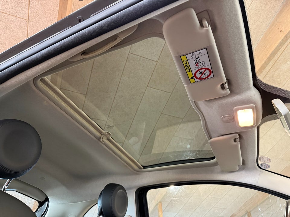 Fiat 500C 0,9 TwinAir 80 Lounge 2d