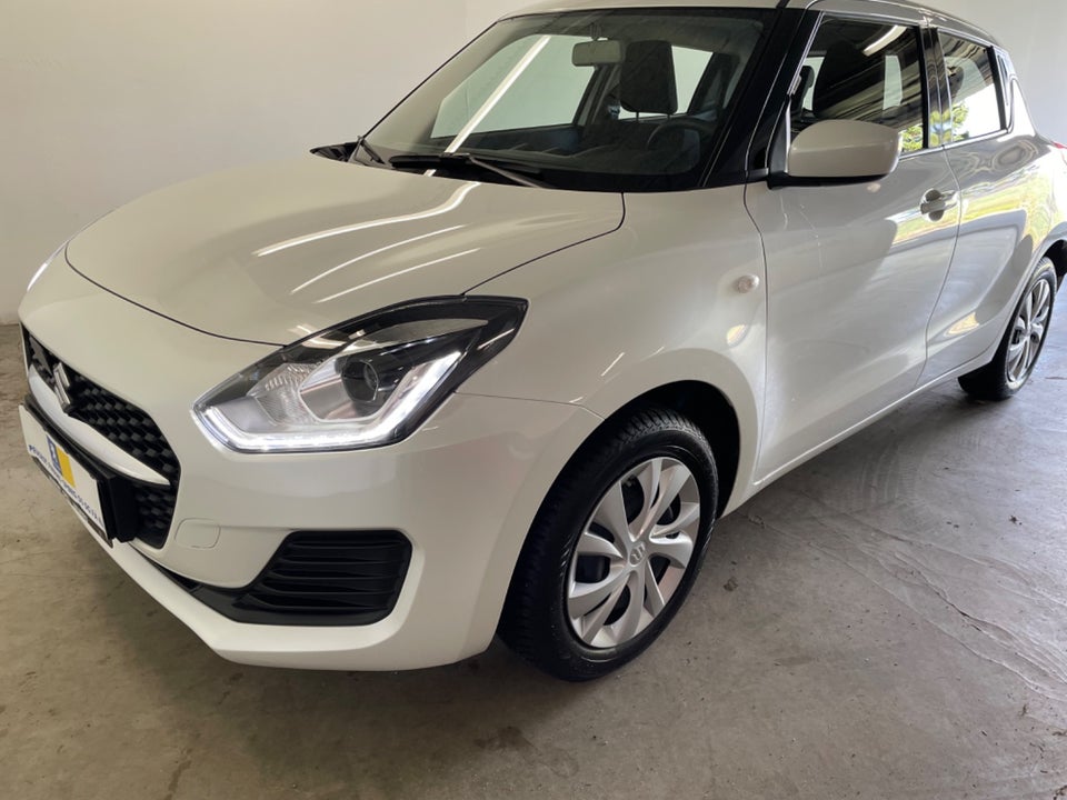 Suzuki Swift 1,2 mHybrid Club 5d