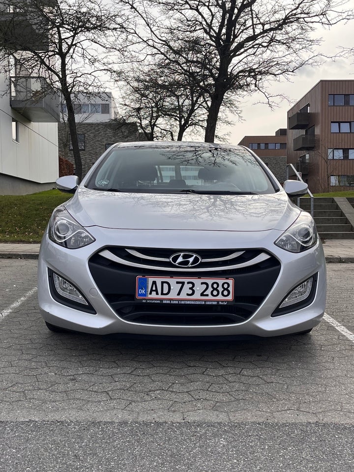 Hyundai i30 1,6 CRDi 110 Comfort Eco 3d