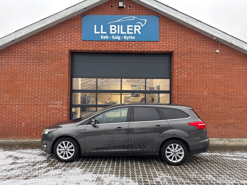Ford Focus 1,0 EcoBoost Titanium stc. 5d